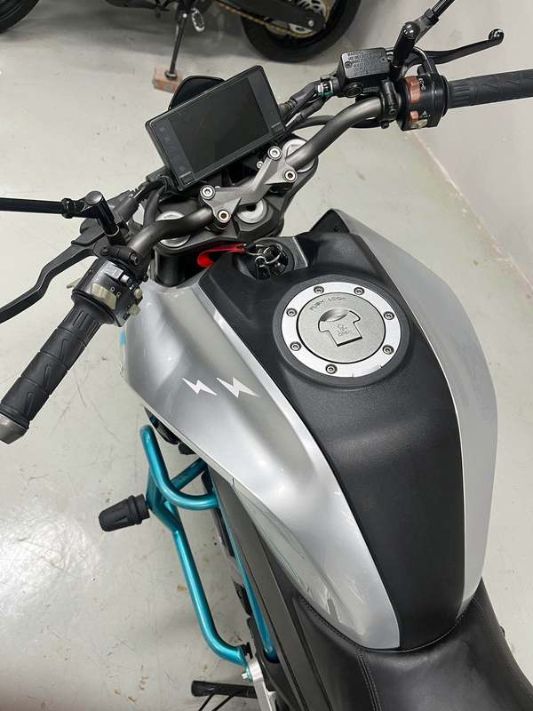 二手春风250NK