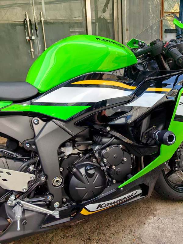 二手川崎Ninja ZX-6R 