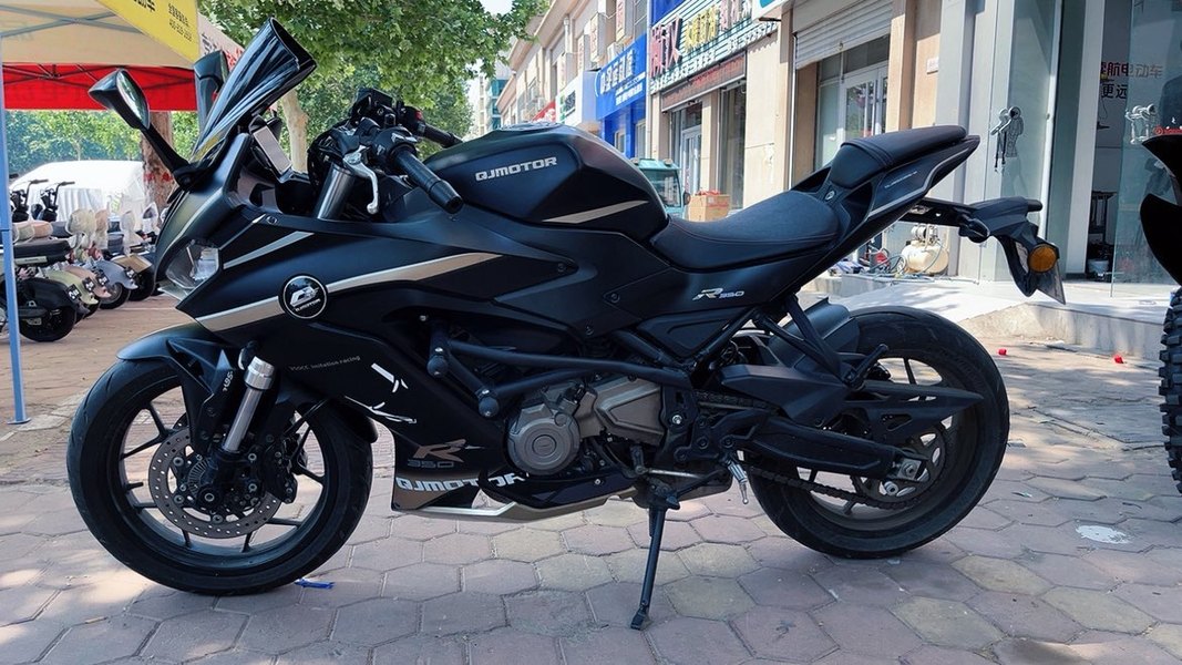 二手QJMOTOR赛350