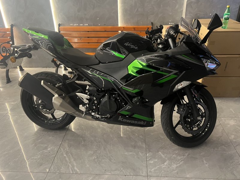 二手川崎Ninja 400