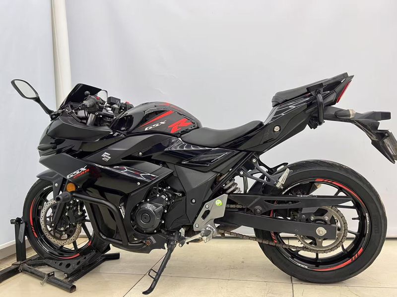 二手豪爵铃木GSX250R