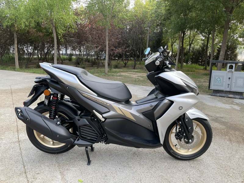 二手雅马哈AEROSPORTS X
