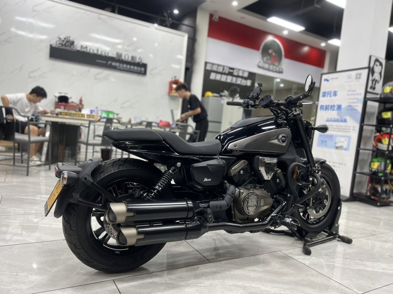 二手QJMOTOR闪600