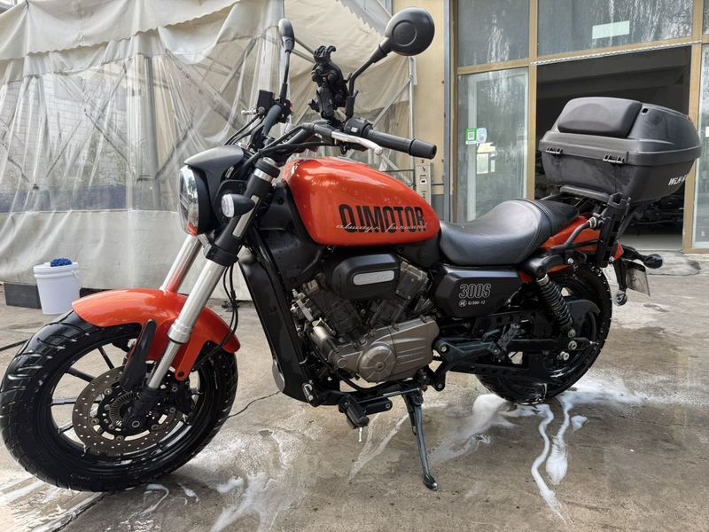 二手QJMOTOR闪300