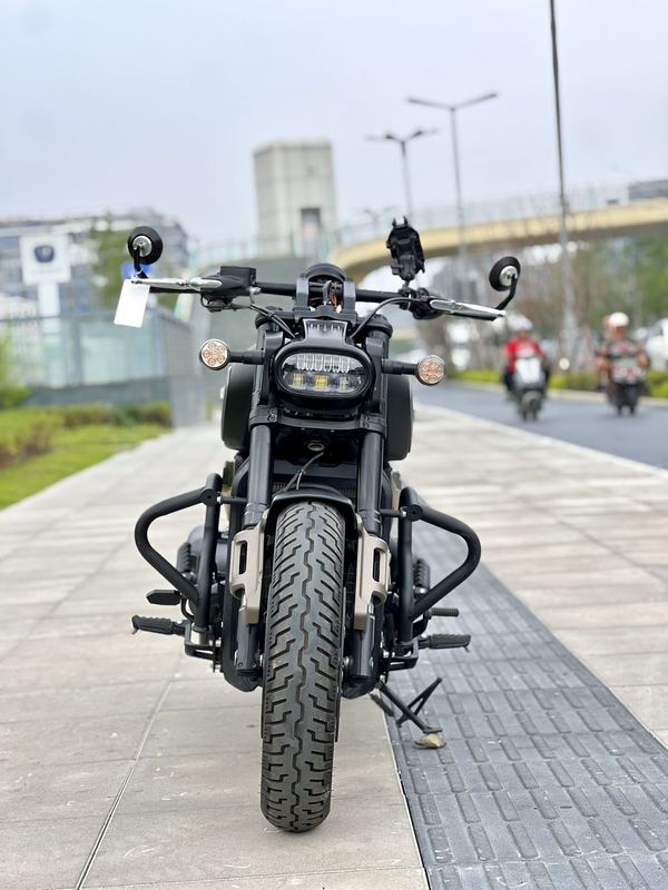 二手QJMOTOR闪600