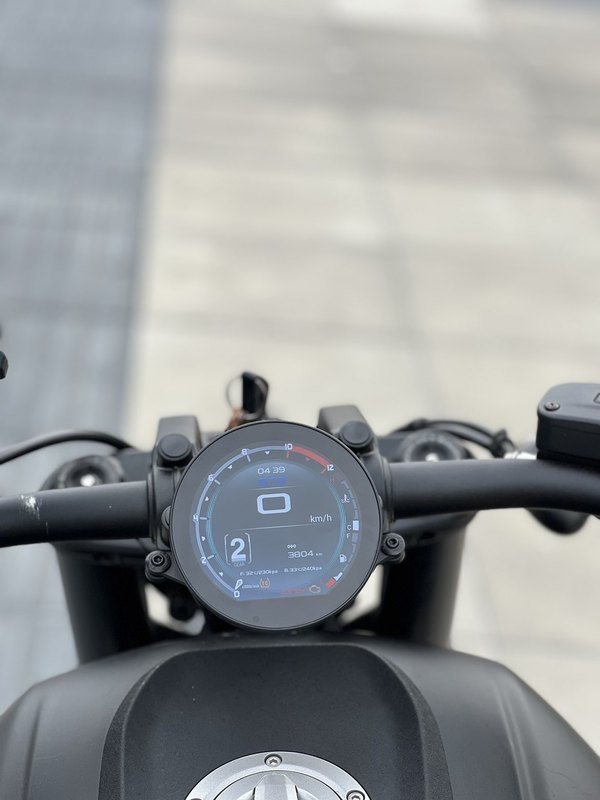 二手QJMOTOR闪600