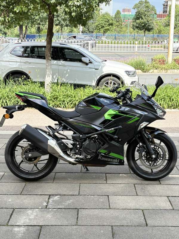 二手川崎Ninja 400