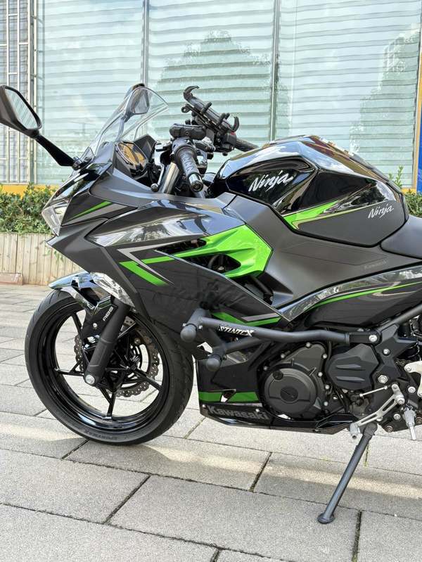 二手川崎Ninja 400