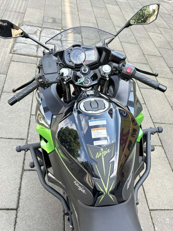 二手川崎Ninja 400