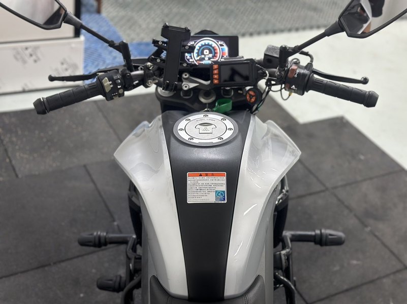 二手春风250NK