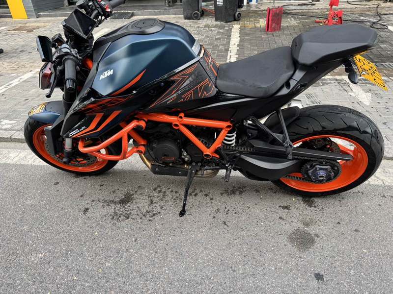 二手KTMR2R1290 Super Duke
