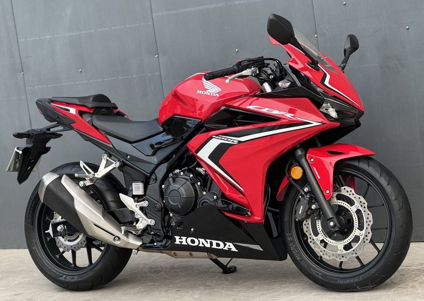 二手本田CBR400R