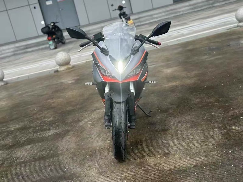 二手QJMOTOR赛350