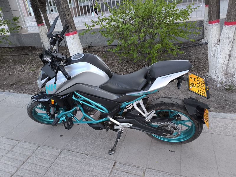 二手春风250NK