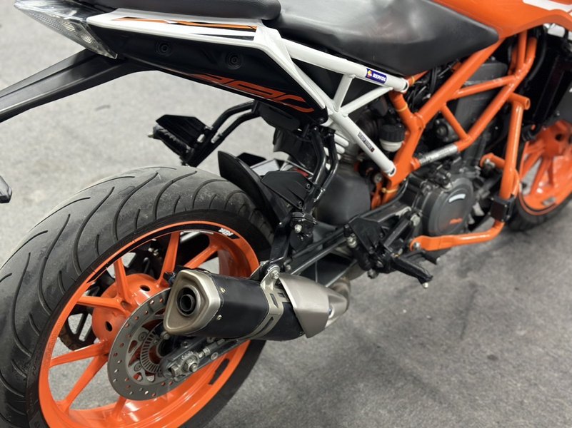 二手KTMR2R390 Duke