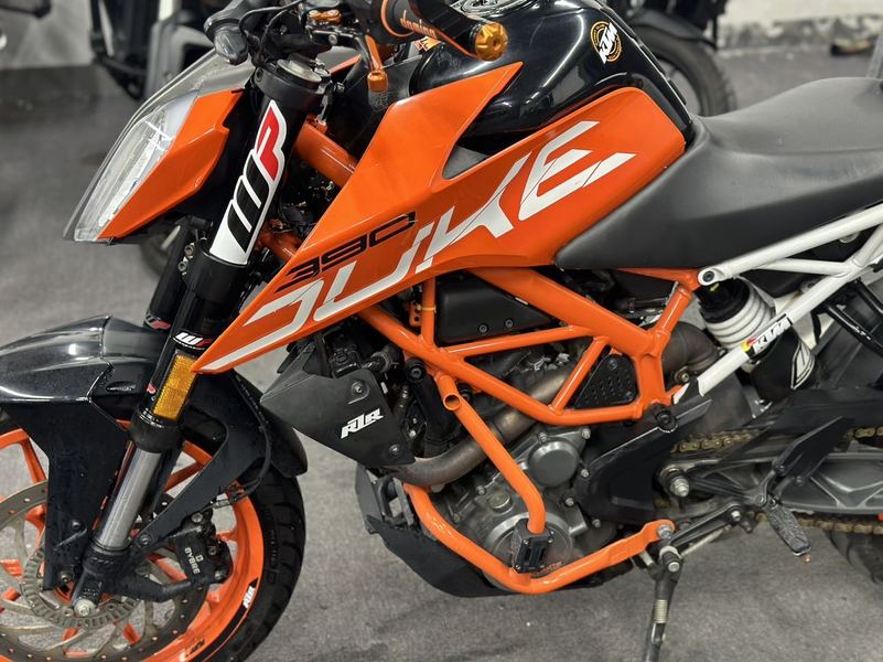 二手KTMR2R390 Duke