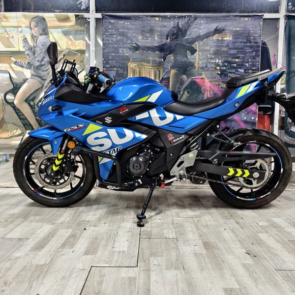 二手豪爵铃木GSX250R