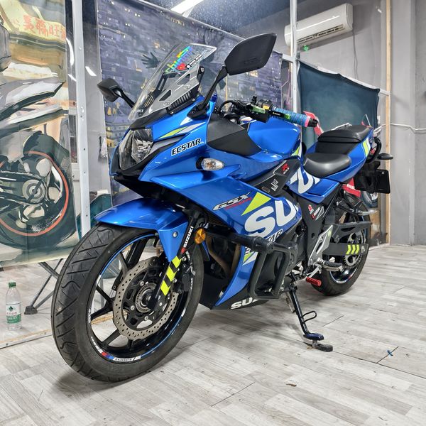 二手豪爵铃木GSX250R