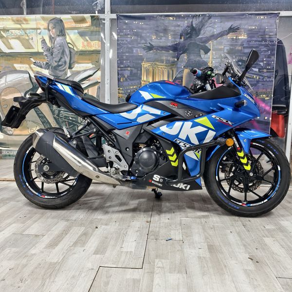 二手豪爵铃木GSX250R