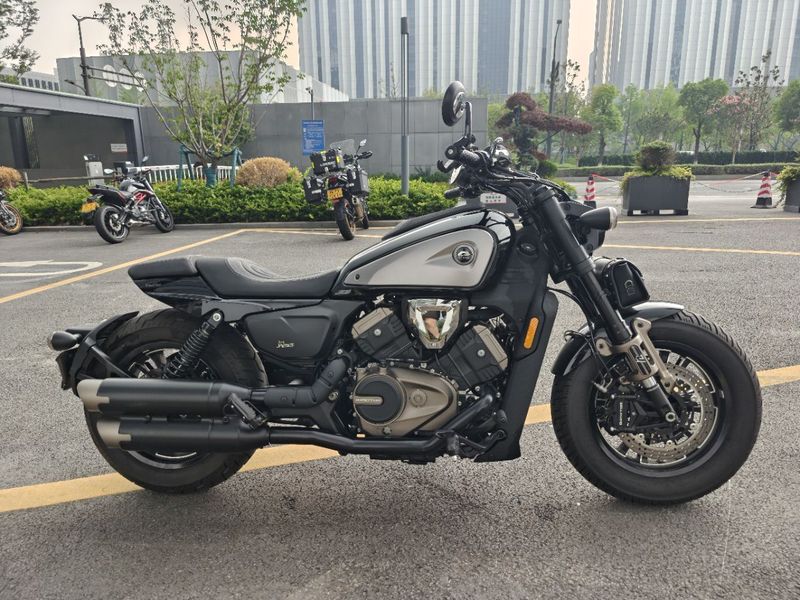 二手QJMOTOR闪600