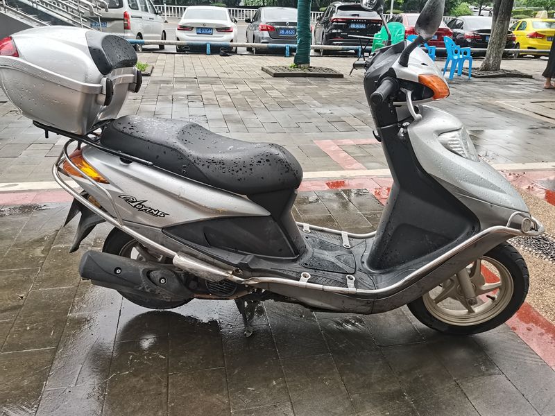 二手五羊本田喜俊WH125T-5