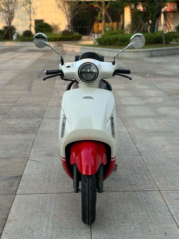 二手新大洲本田NS125LA