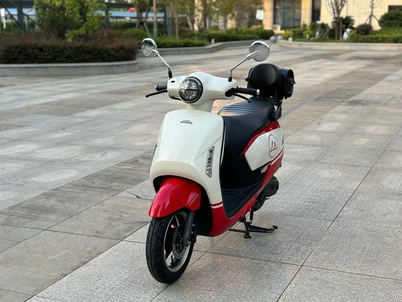 二手新大洲本田NS125LA