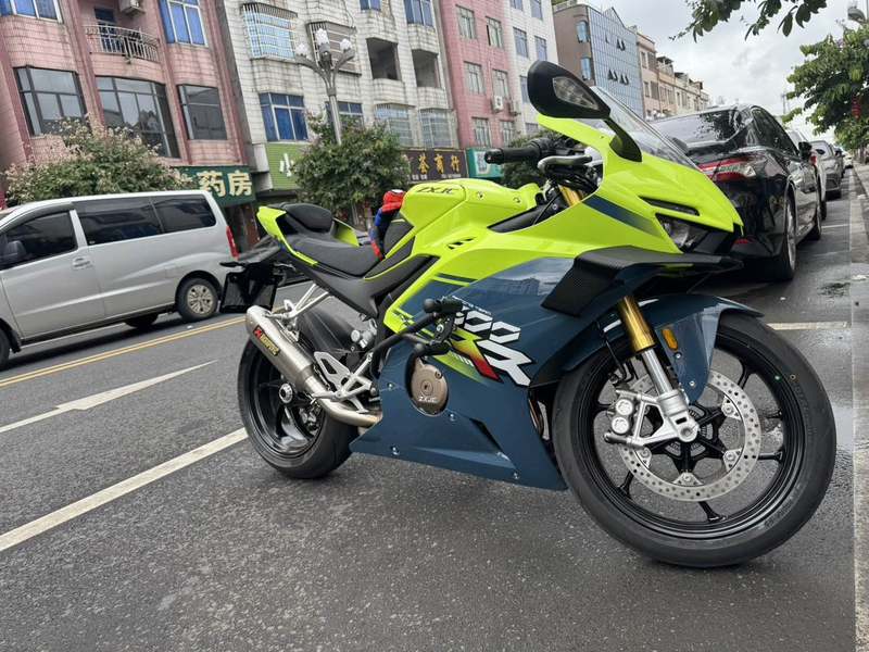 二手张雪机车500RR