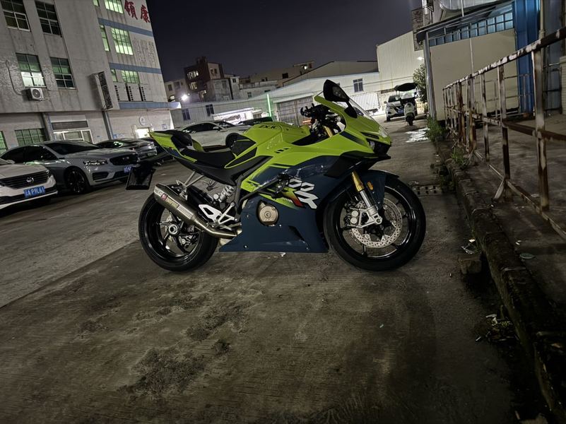 二手张雪机车500RR