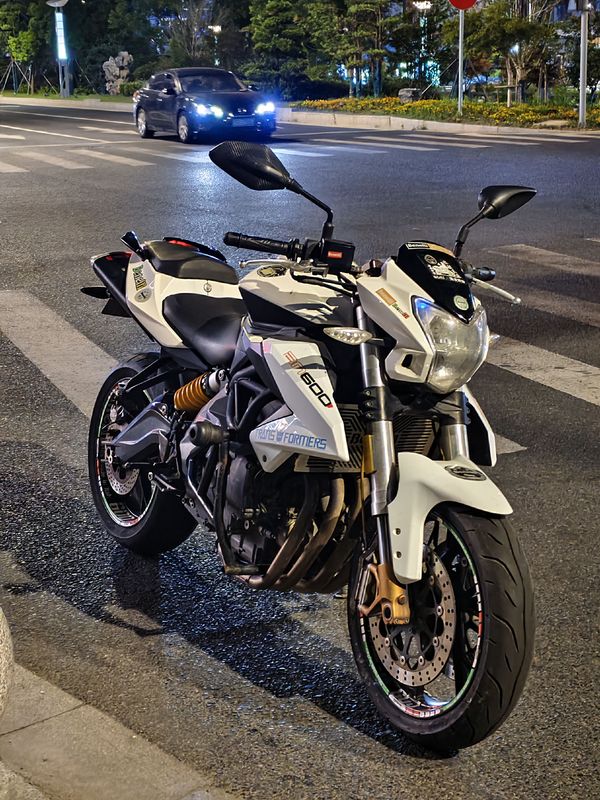 二手贝纳利TNT600i
