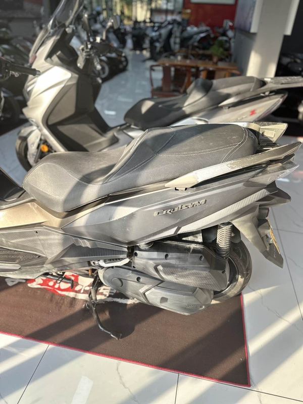 二手三阳巡弋 Cruisym300