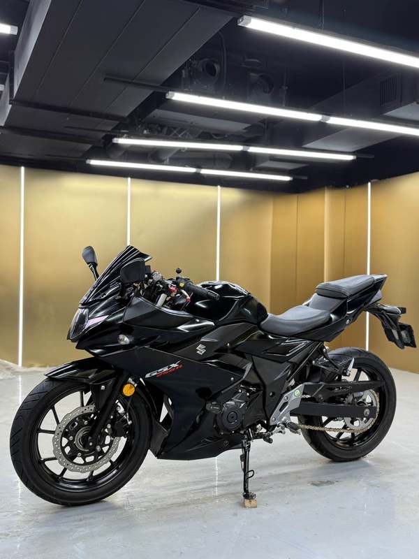 二手豪爵铃木GSX250R