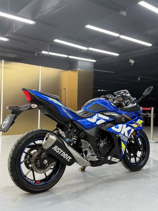 二手豪爵铃木GSX250R