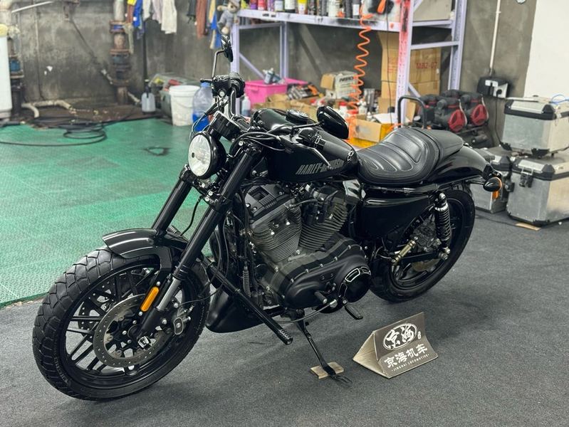 二手哈雷戴维森ROADSTER 路锋 