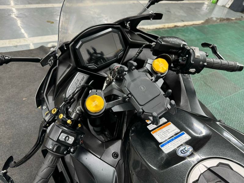 二手川崎ZX-4R