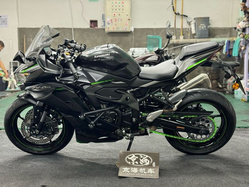 二手川崎ZX-4R