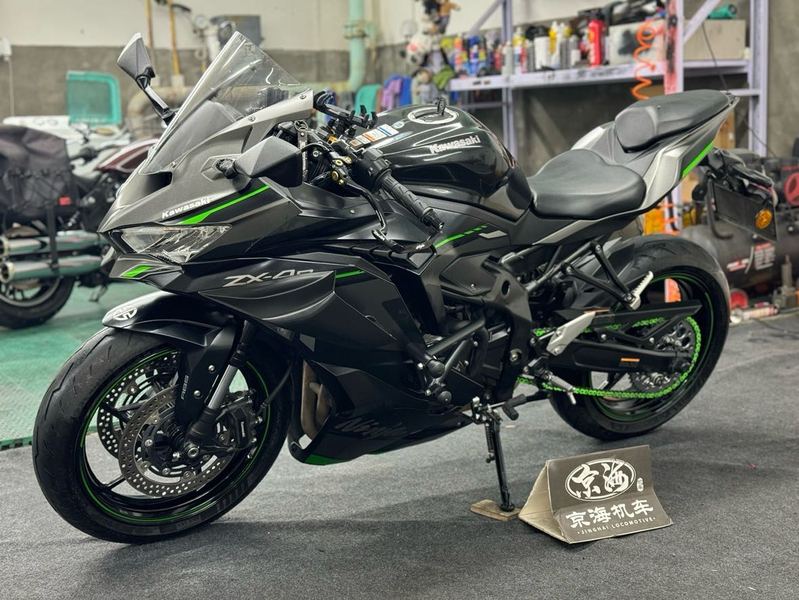 二手川崎ZX-4R