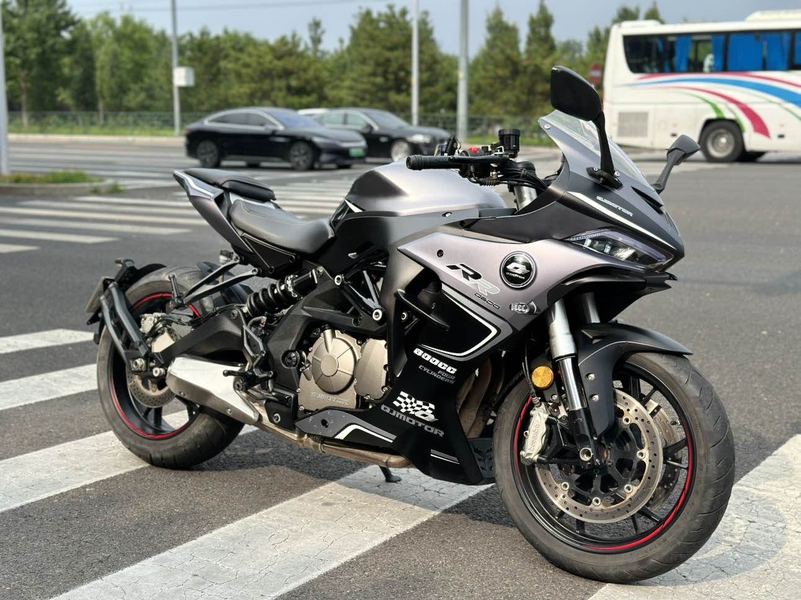 二手QJMOTOR赛600
