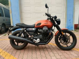 二手摩托古兹V7