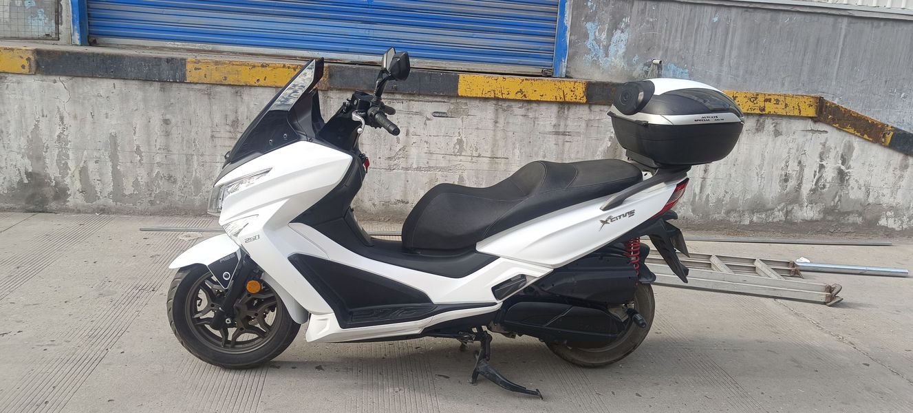 二手光阳赛艇 250