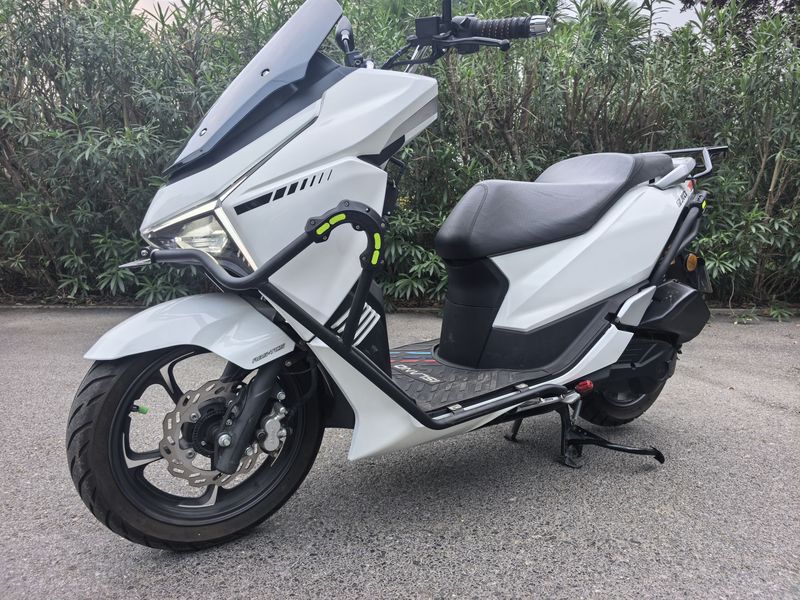 二手猎变闪电狗150