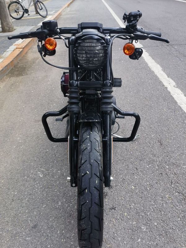 二手哈雷戴维森Iron883 硬汉