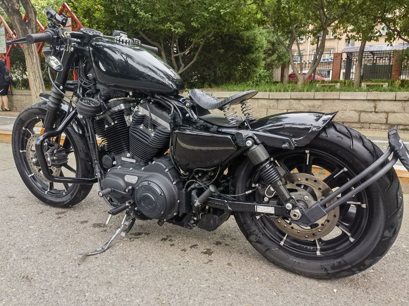 二手哈雷戴维森Iron883 硬汉