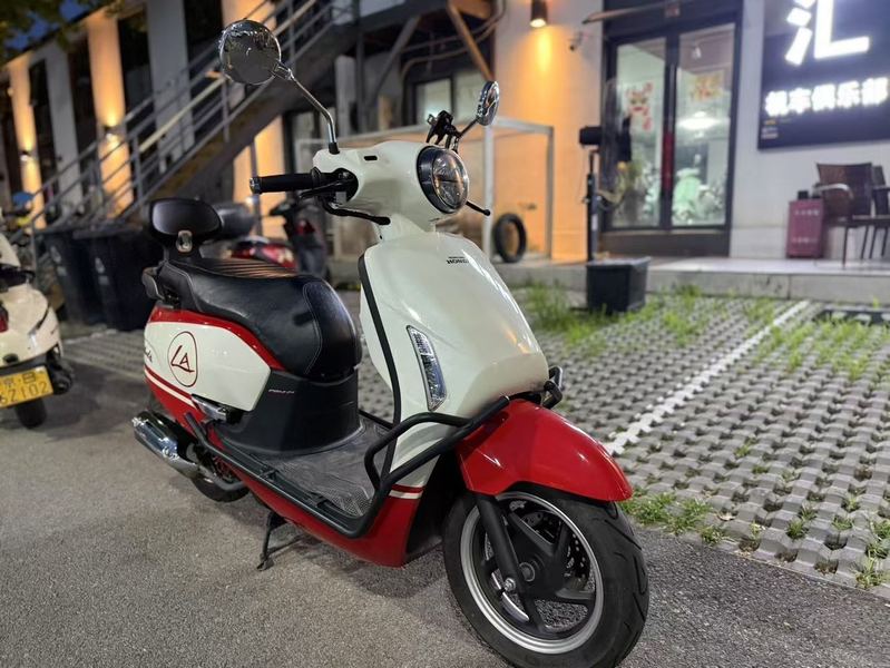 二手新大洲本田NS125LA