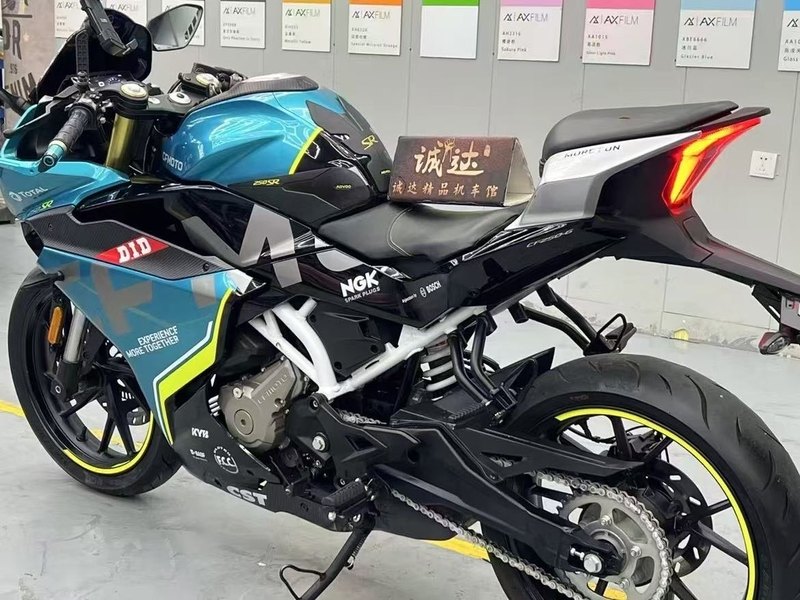二手春风250SR