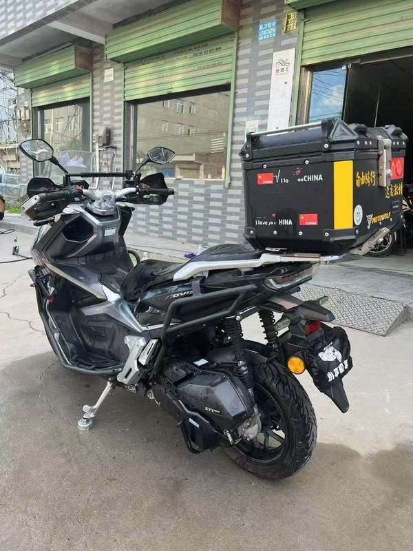 二手布雷斯通极宙 ADV150