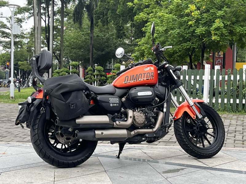 二手QJMOTOR闪300