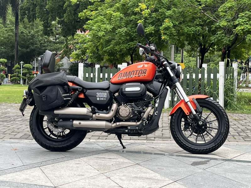 二手QJMOTOR闪300