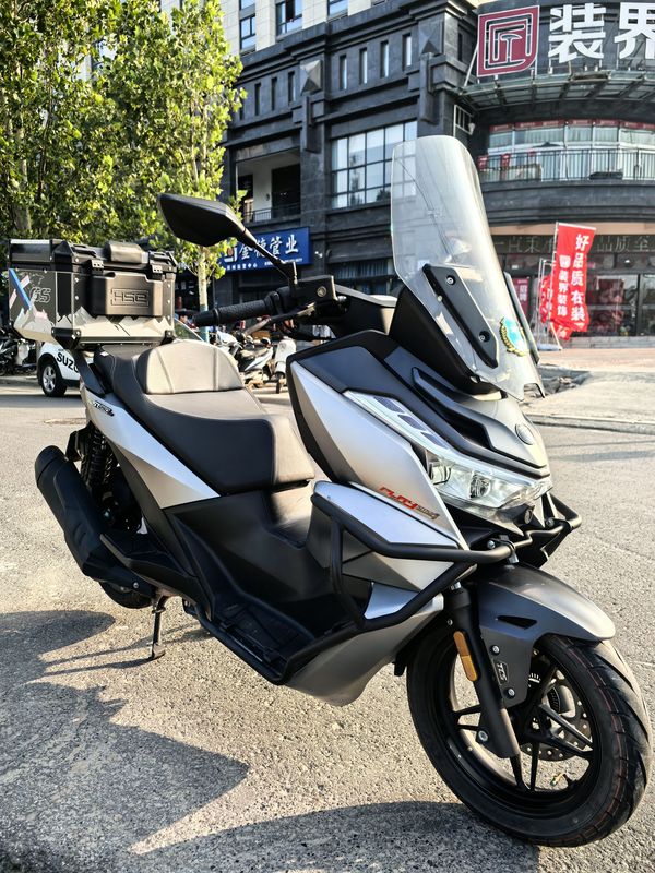 二手无极SR250GT