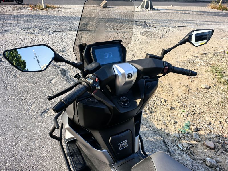 二手无极SR250GT